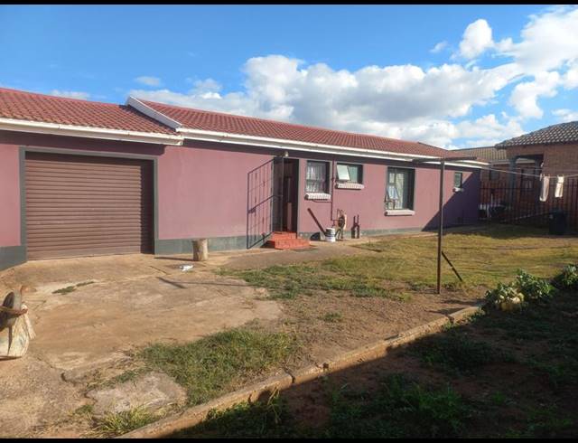 3 BEDROOM HOUSE FOR SALE IN QUEENSTOWN CENTRAL